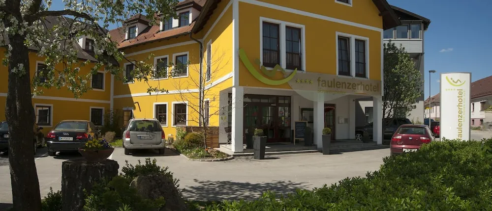 Faulenzerhotel