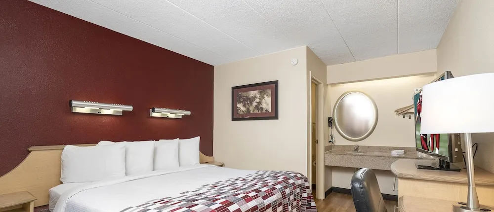 Red Roof Inn St Louis - St Charles