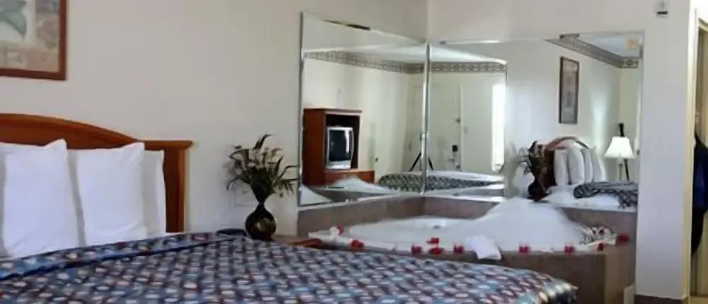 Express Inn and Suites