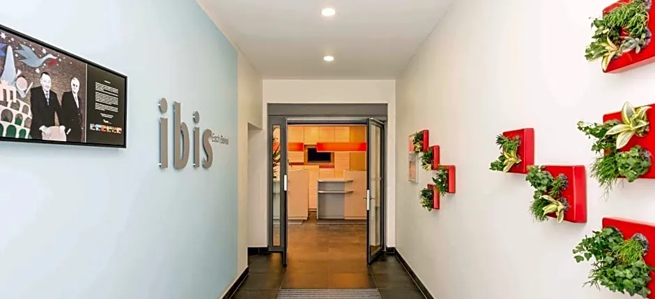Ibis Esch Belval