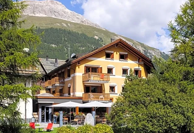 Hotel Chesa Rosatsch - Home of Food