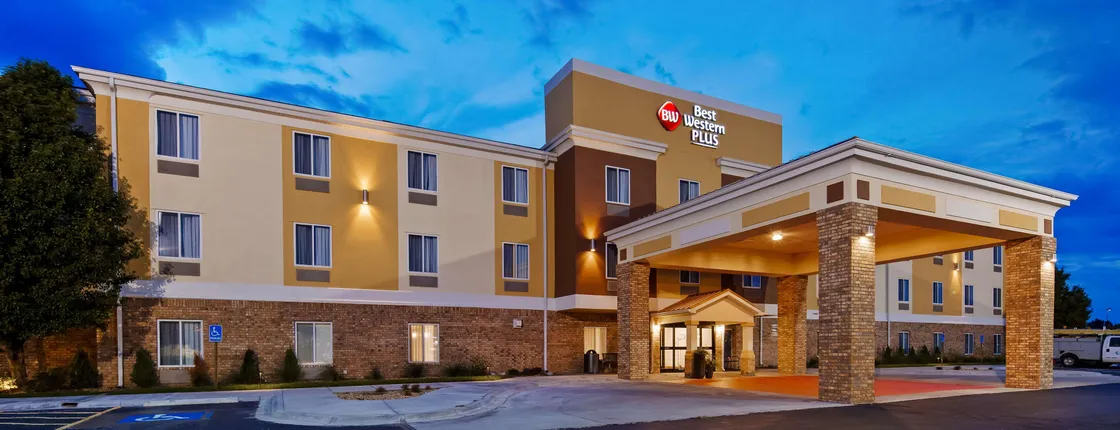 Best Western Plus Liberal Hotel & Suites