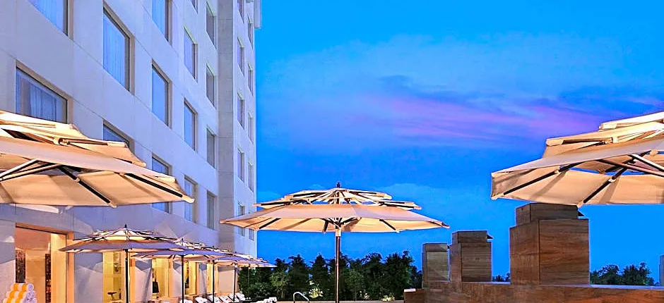 Four Points by Sheraton Hotel & Serviced Apartments, Pune