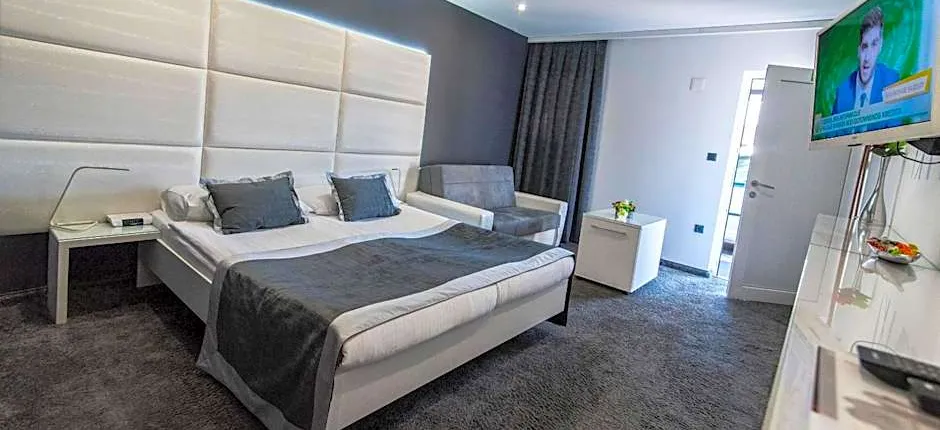 Hotel Cool Zagreb Airport