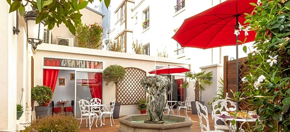 Agate Hotel
