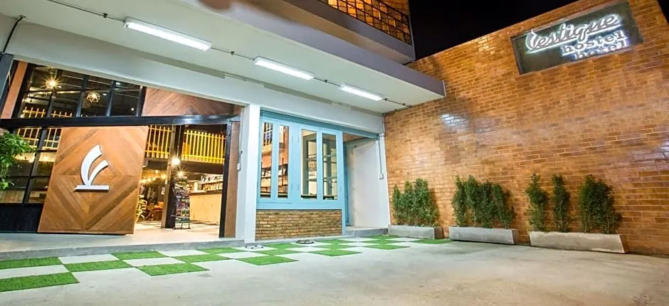 Vestique hostel