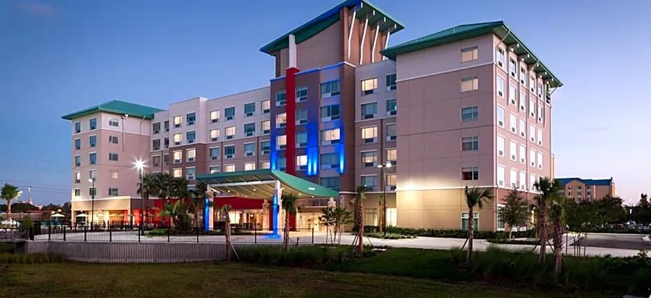 Holiday Inn Express & Suites Orlando At Seaworld By IHG