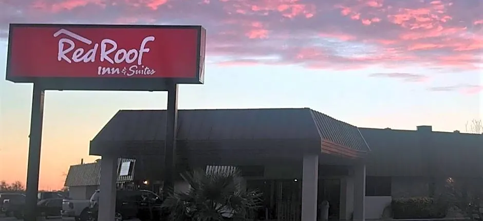 Red Roof Inn & Suites San Angelo