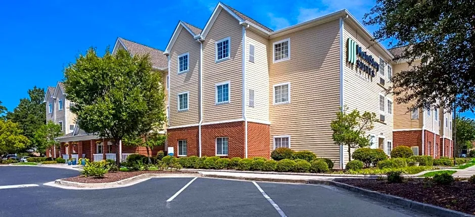 MainStay Suites Wilmington - University Area