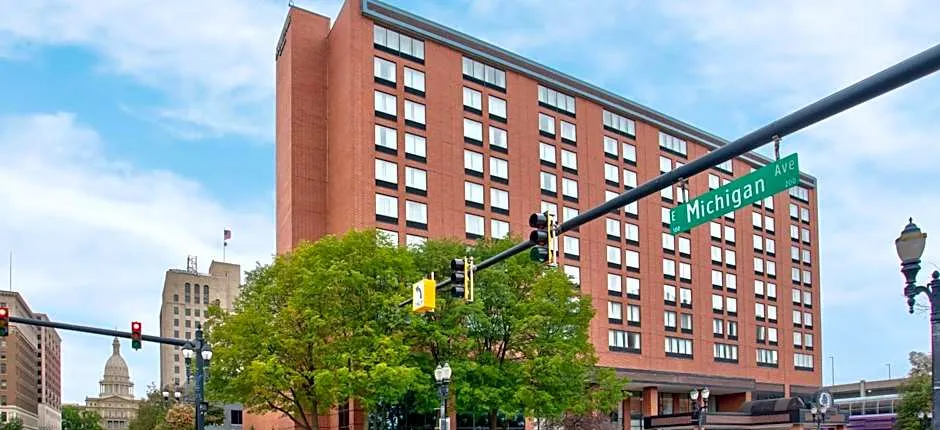 DoubleTree by Hilton Lansing