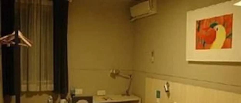 Jinjiang Inn Shanghai Huaihai Road East