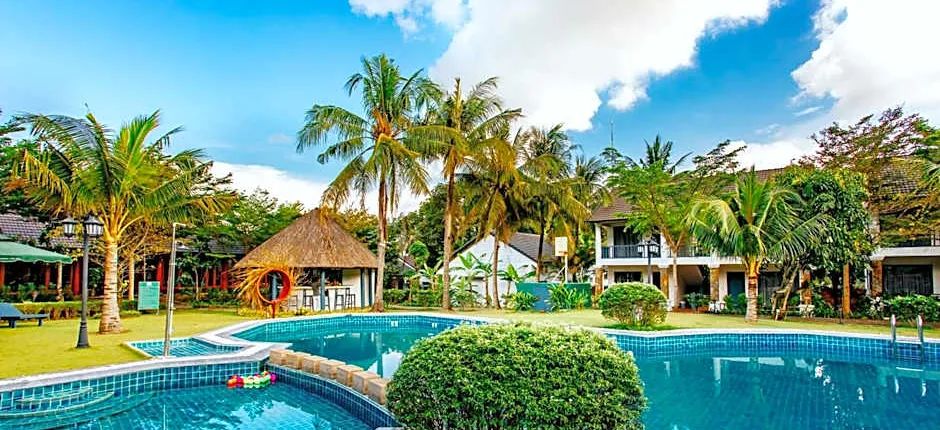 Santa Garden Resort