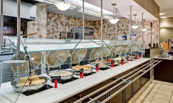 Embassy Suites by Hilton Fort Myers Estero