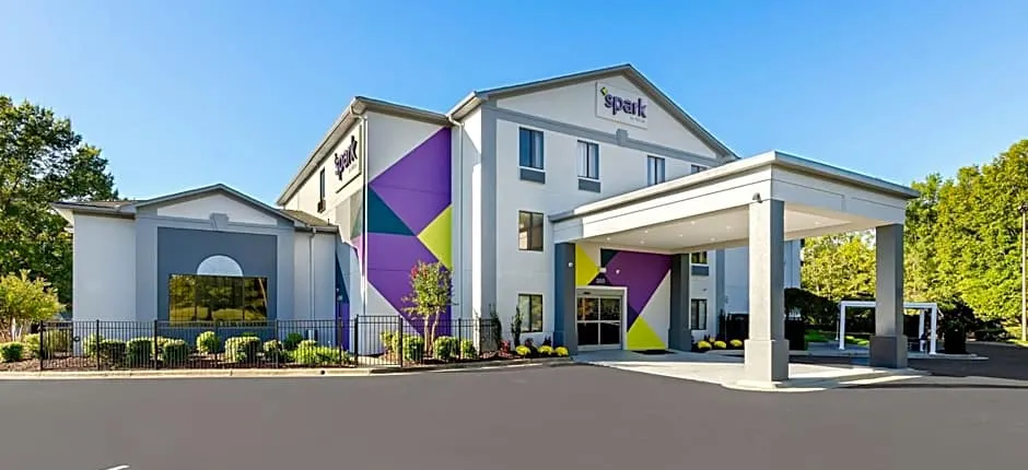 Spark by Hilton Winston-Salem University