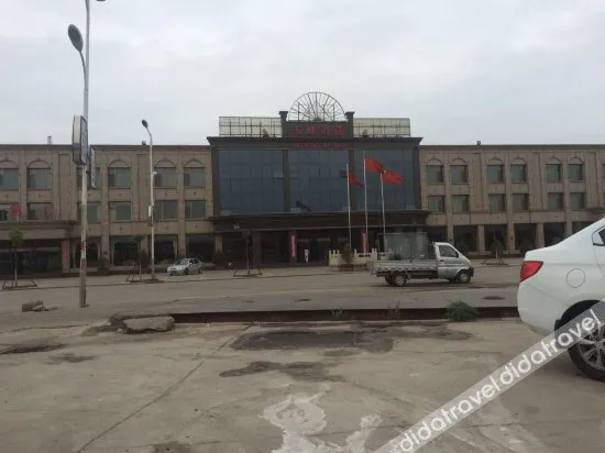 Wufeng Hotel
