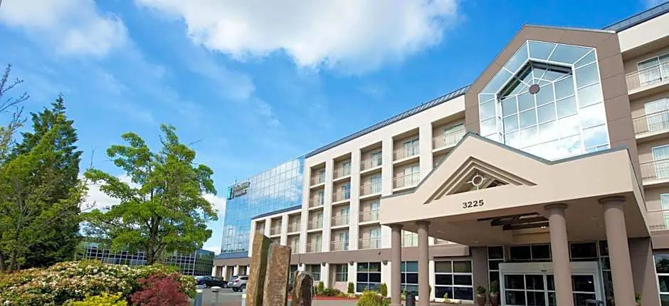 Embassy Suites by Hilton Seattle Bellevue