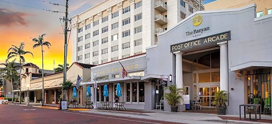 The Banyan Hotel Fort Myers, Tapestry Collection by Hilton