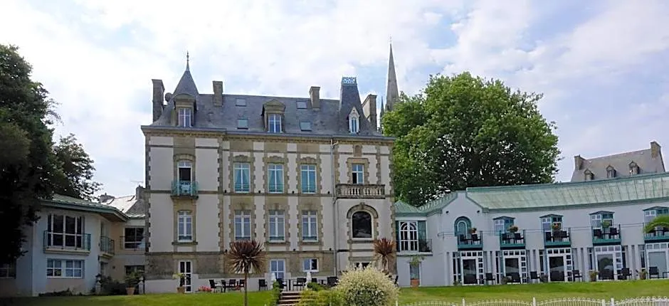 Clos de Vallombreuse, The Originals Relais (Relais du Silence)