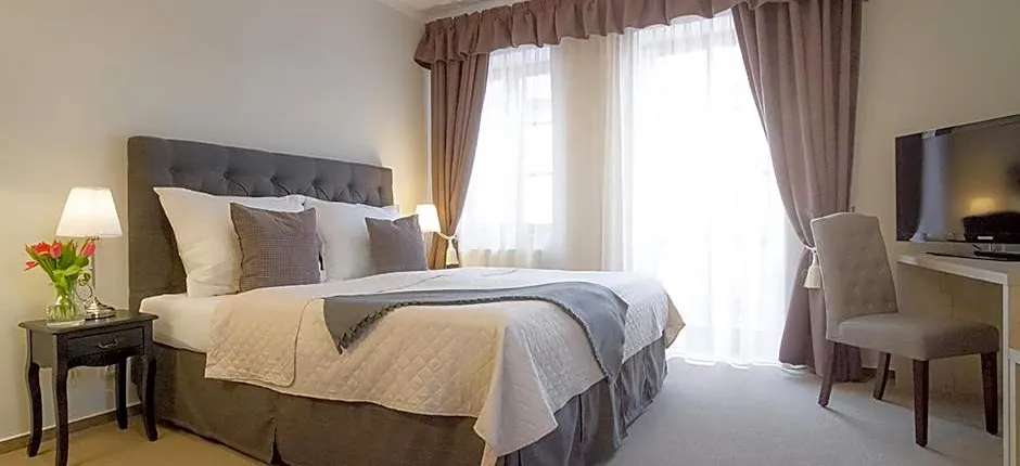 Boutique Hotel U Solné brány
