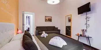Allegra's House