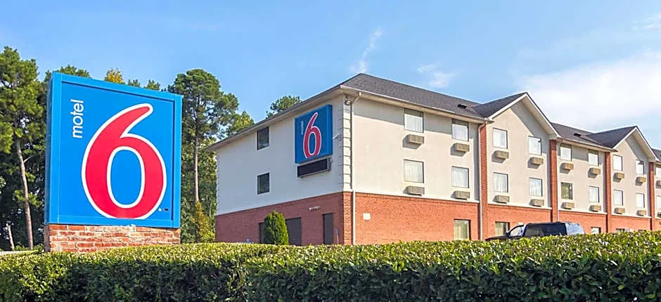 Motel 6-Jonesboro, GA
