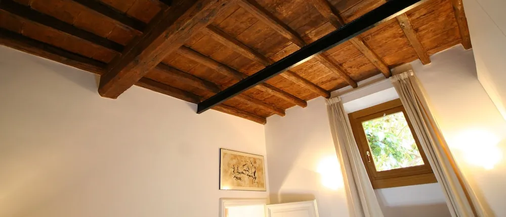 Rental in Rome Laura