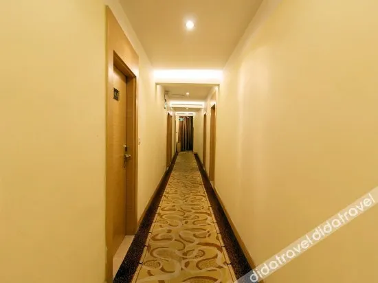 Victory hotel