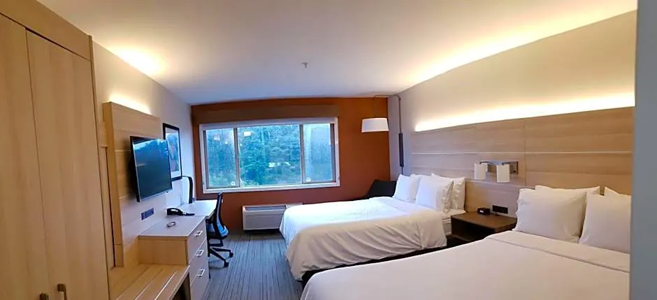 Holiday Inn Express Fort Bragg By IHG