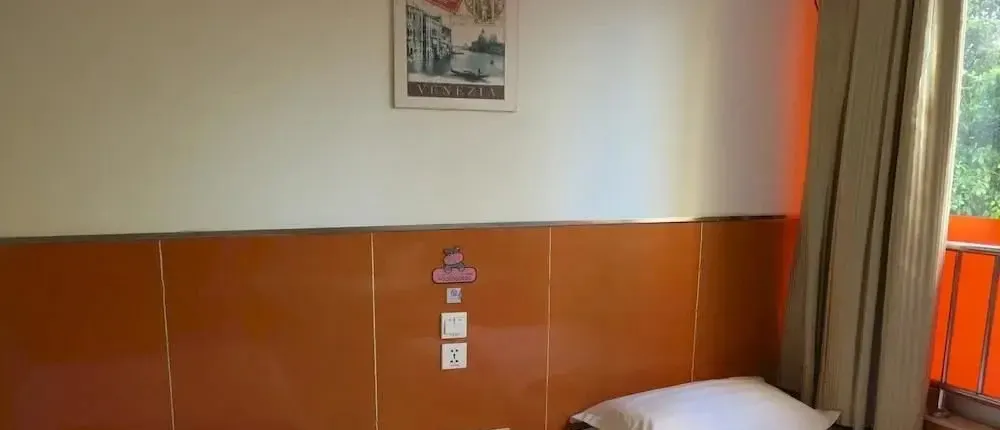 99 Chain Hotel Guangzhou Chigang Branch