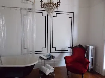 Serenity at Home Guest House