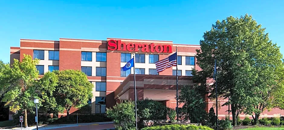 Sheraton Minneapolis West Hotel