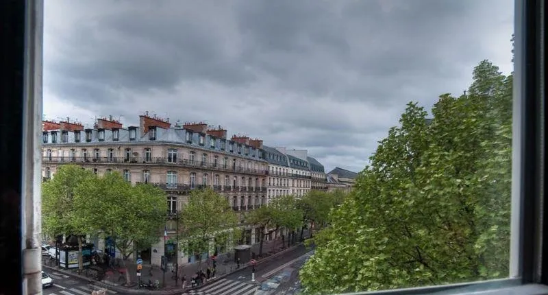 Cluny Square
