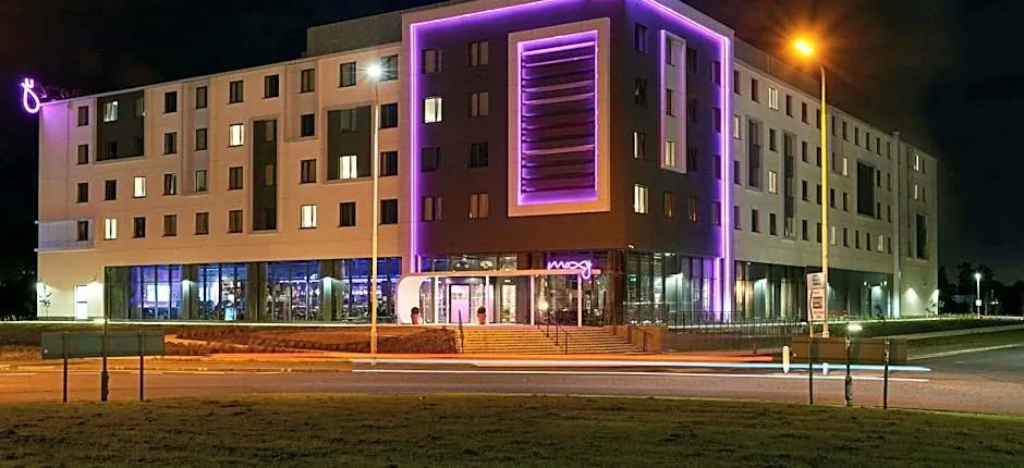 Moxy by Marriott Edinburgh Airport
