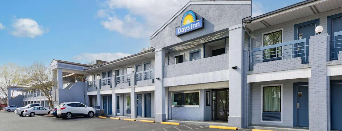 Days Inn by Wyndham Raleigh Glenwood-Crabtree