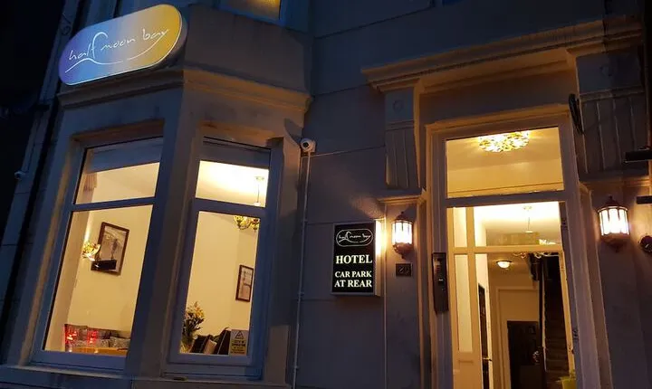 Half Moon Bay Hotel - Families Only