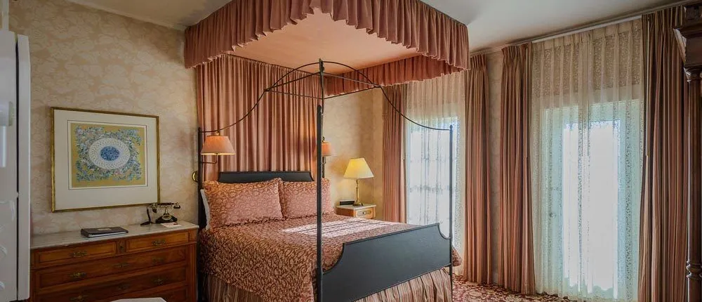 The Mendocino Hotel and Garden Suites