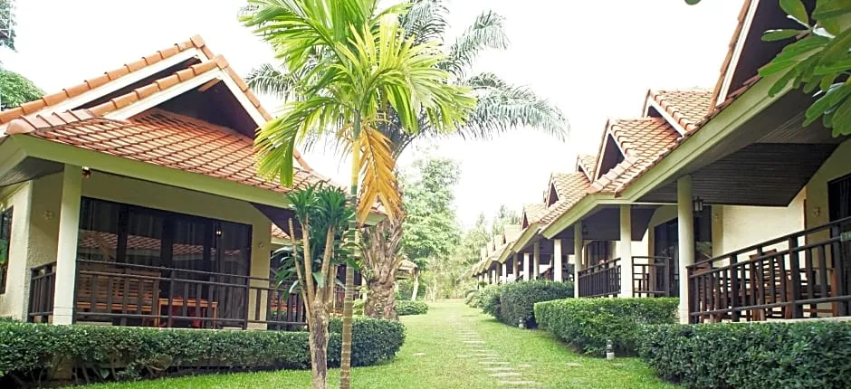Aquavana Haad Rin Resort