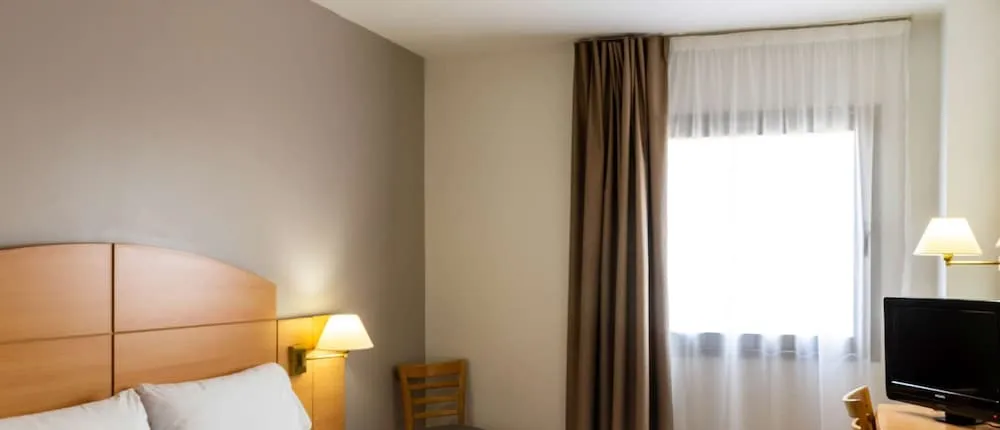 Travelodge Madrid Alcala De Henares