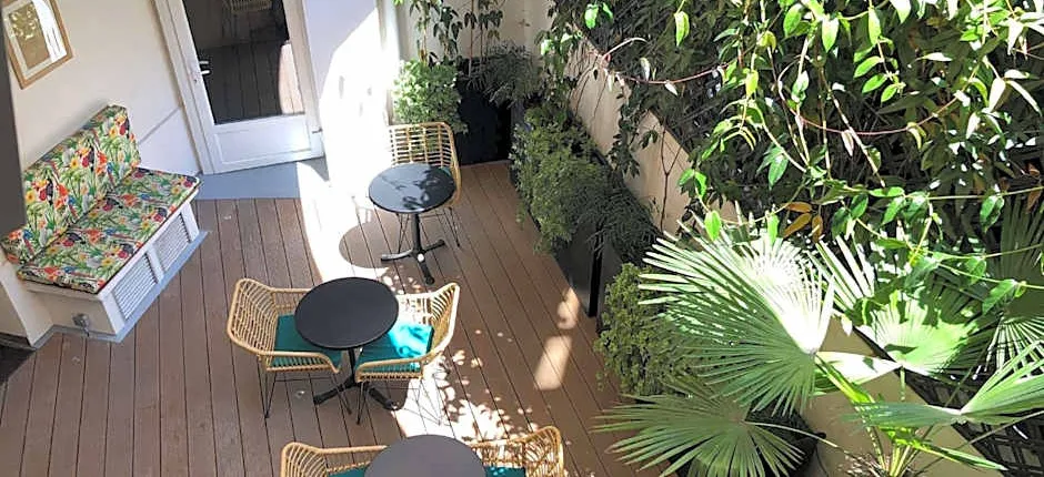 Hotel Apolonia Paris Montmartre; Sure Hotel Collection by Best Western