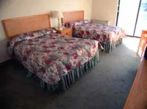 Econo Lodge Airport
