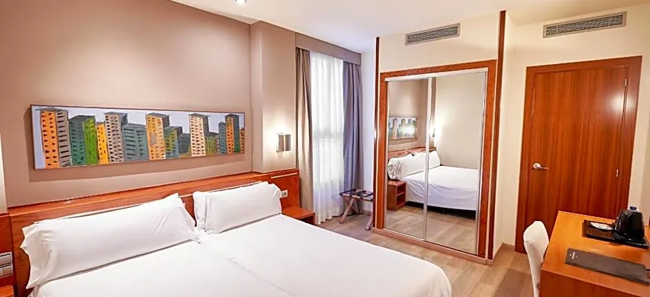 Hotel Garbi Millenni