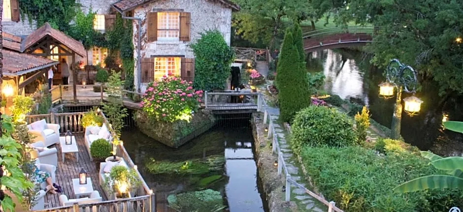 Le Moulin du Roc