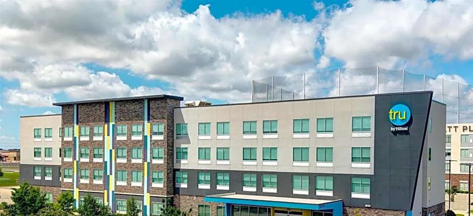 Tru by Hilton the Colony