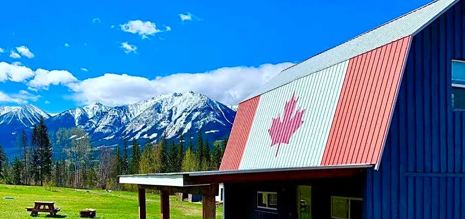 Maple Ranch Golden