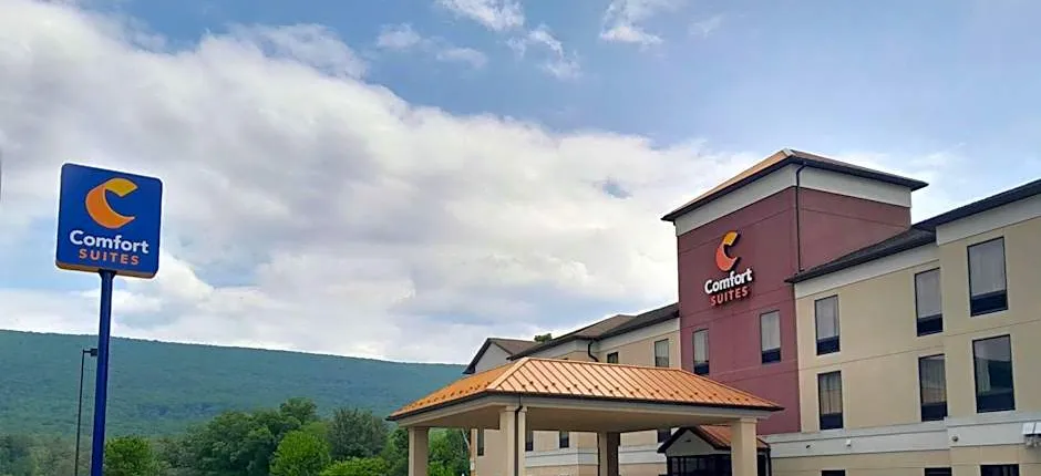 Comfort Suites Altoona North