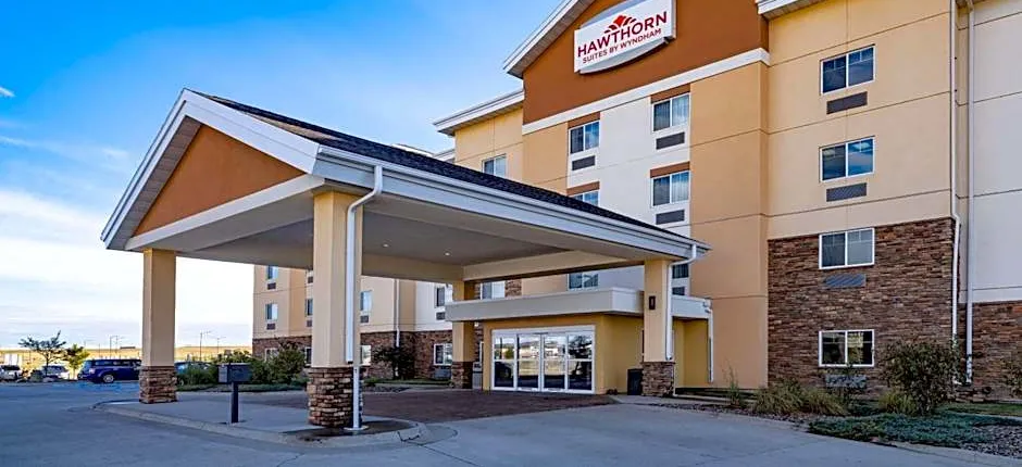 Hawthorn Suites by Wyndham Dickinson