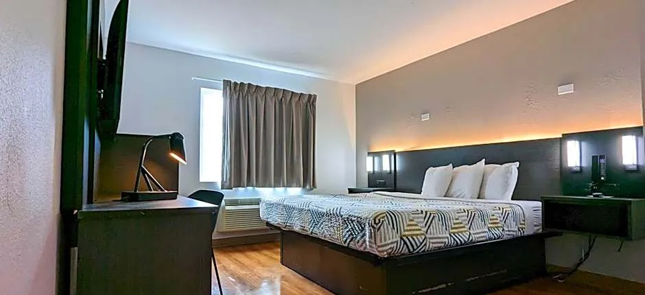 Motel 6-Framingham, MA - Boston West