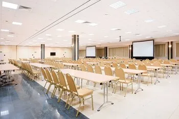 SANGATE HOTEL AIRPORT