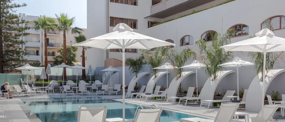 Melrose Rethymno by Mage Hotels