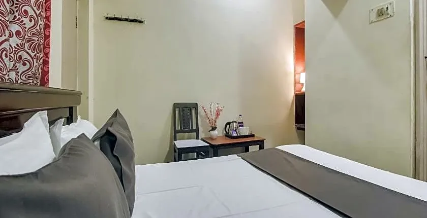 Hotel O Sri Gopi Mini Guest House Near Erragadda Metro Station